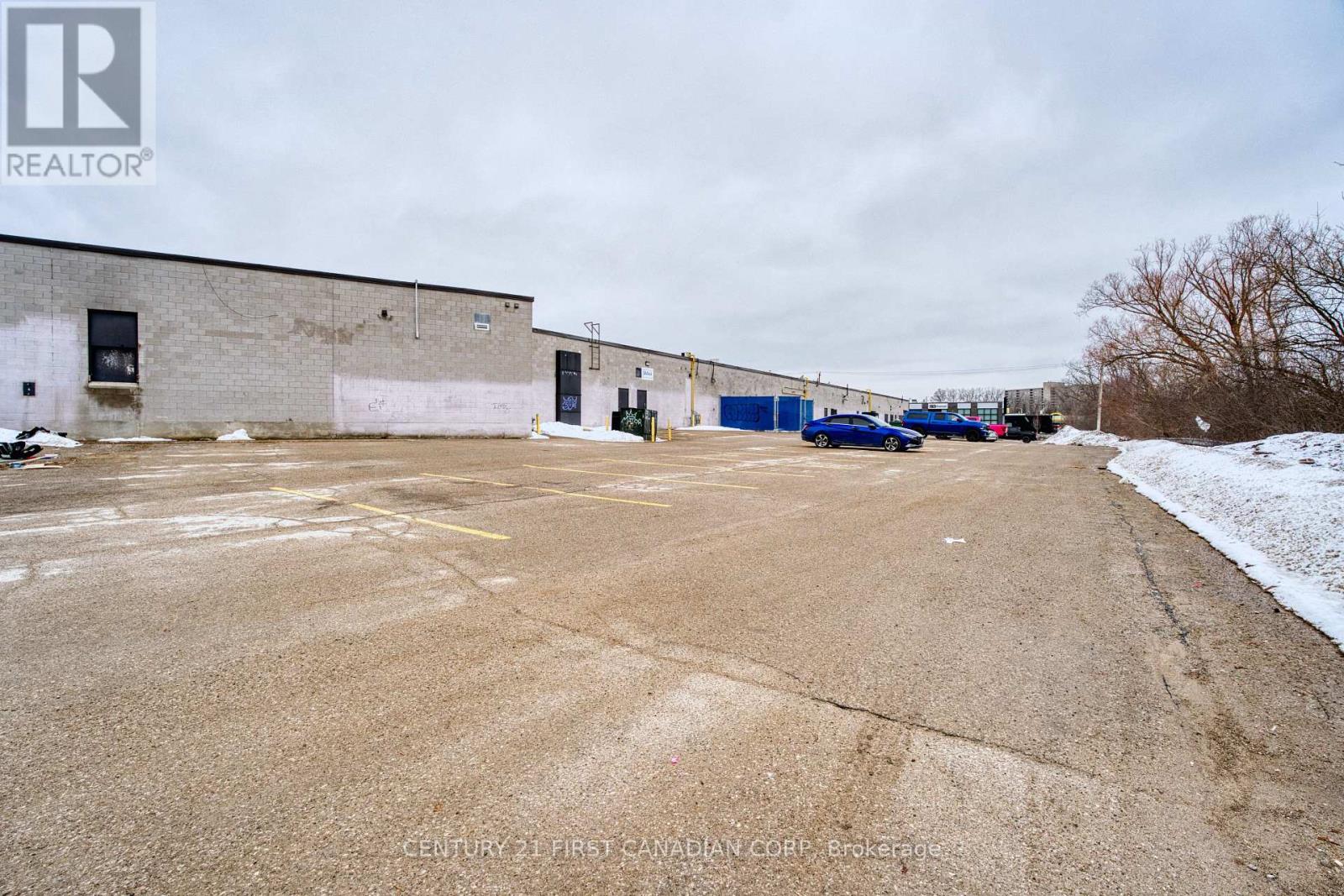 #4c - 611 Wonderland Road N, London North, Ontario  N6H 4V6 - Photo 28 - X12812136