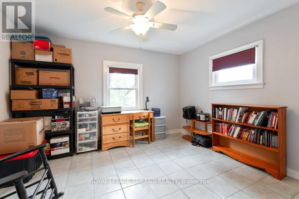 40 St George Street, St. Thomas, Ontario  N5P 2L1 - Photo 14 - X12812138