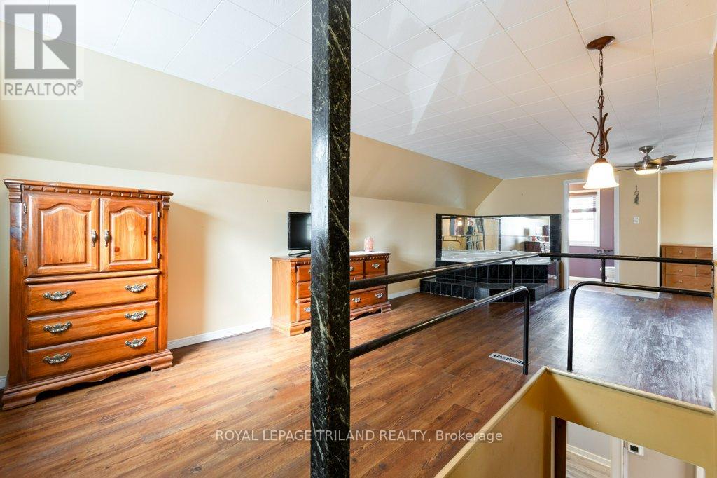 40 St George Street, St. Thomas, Ontario  N5P 2L1 - Photo 16 - X12812138