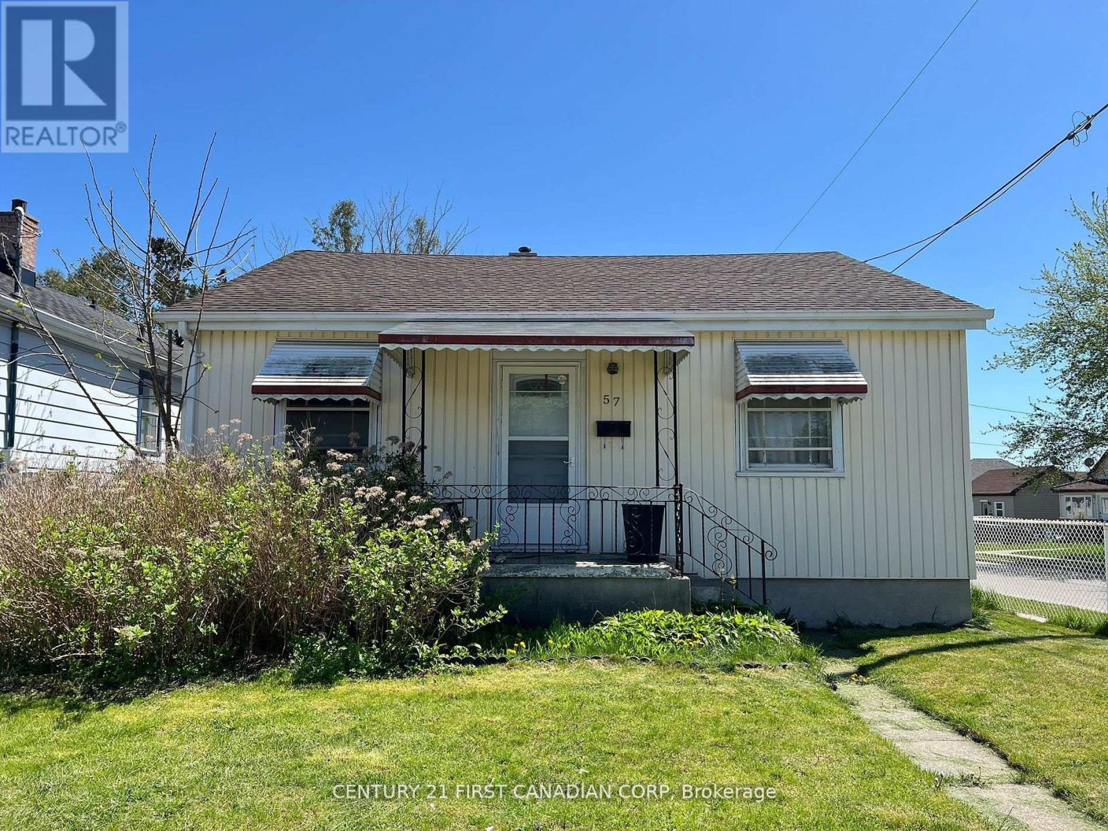 57 Homan Street, London East, Ontario  N5Z 1A9 - Photo 1 - X12812150