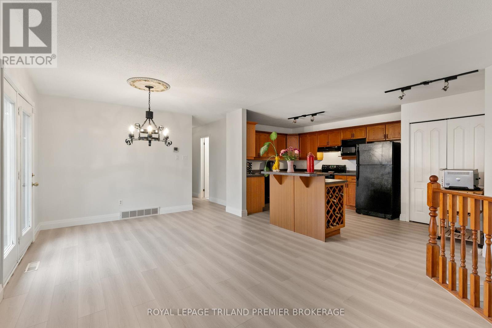 408 Brookhaven Place, London East, Ontario  N5Y 5N5 - Photo 11 - X12812178