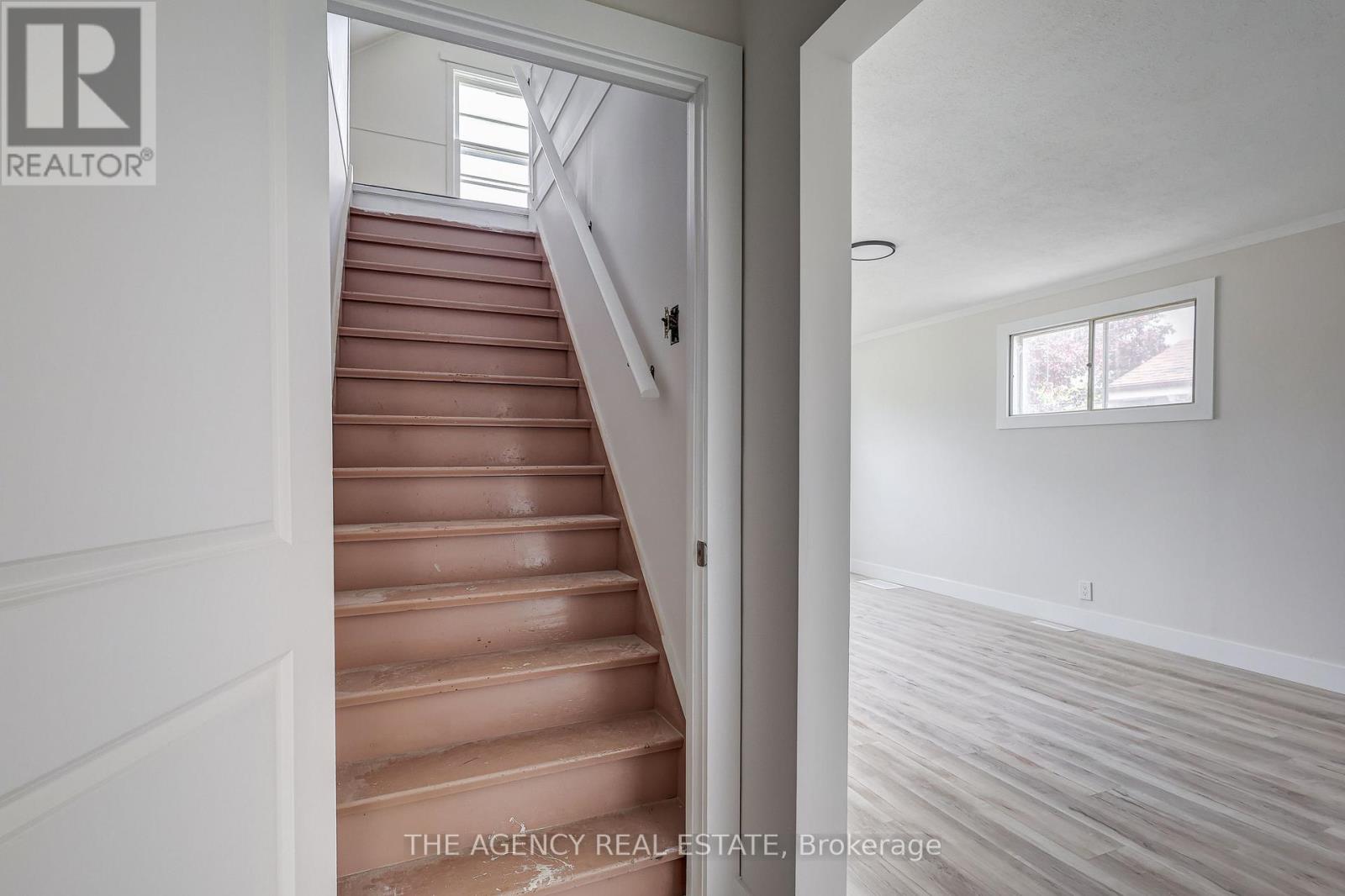 489 Salisbury Street, London East, Ontario  N5Y 3B4 - Photo 9 - X12812272