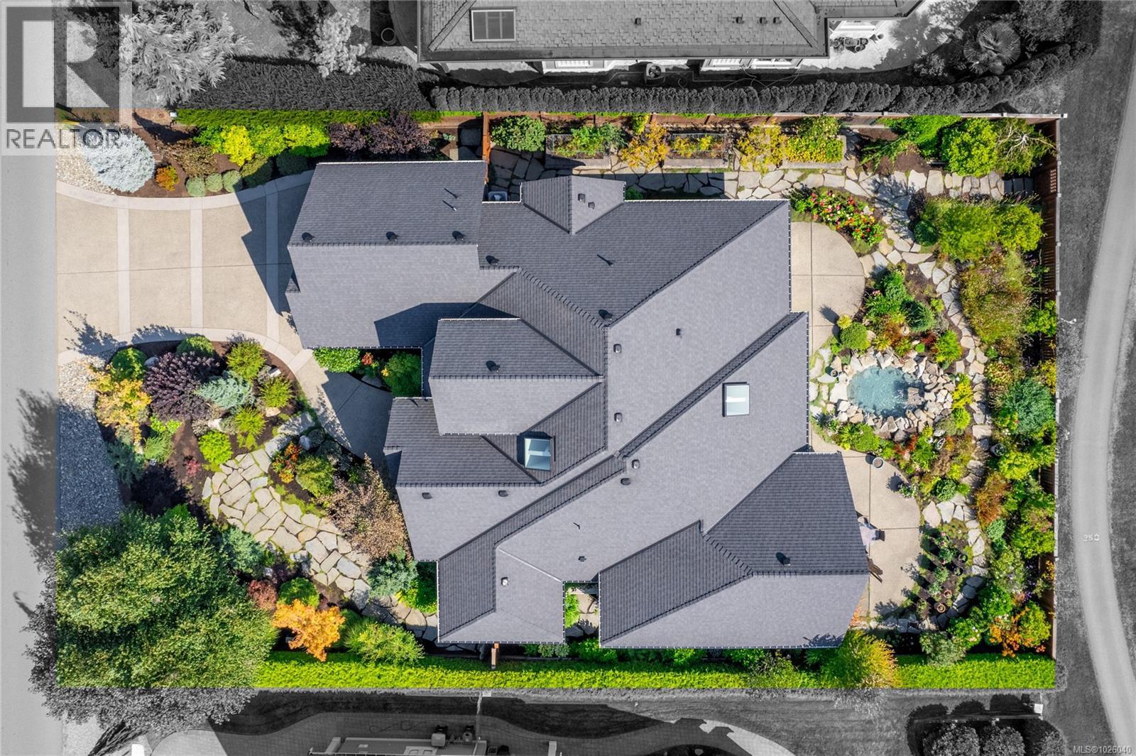 930 Eaglecrest Dr, Qualicum Beach, British Columbia  V9K 2T3 - Photo 39 - 1026040