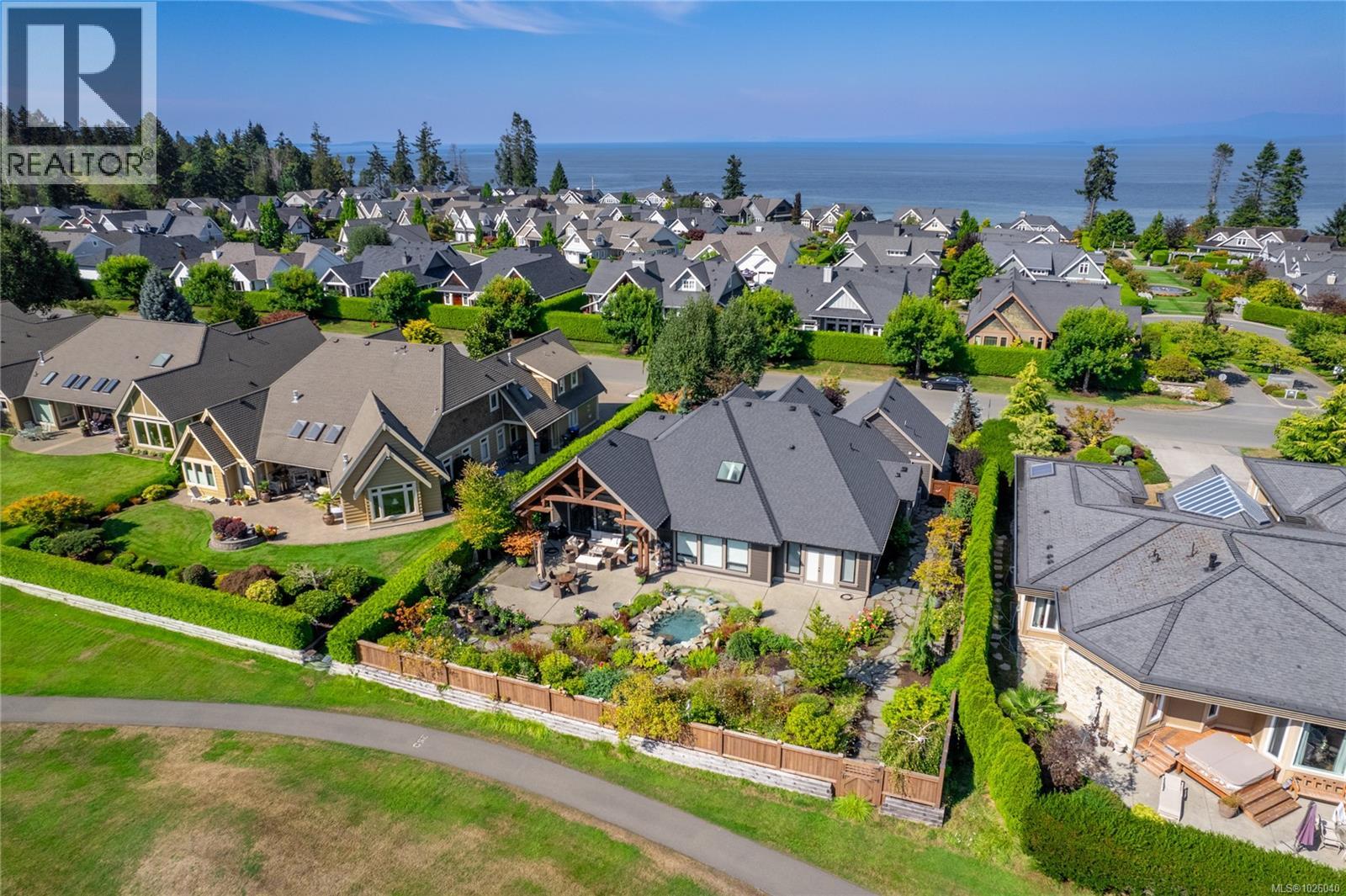 930 Eaglecrest Dr, Qualicum Beach, British Columbia  V9K 2T3 - Photo 40 - 1026040