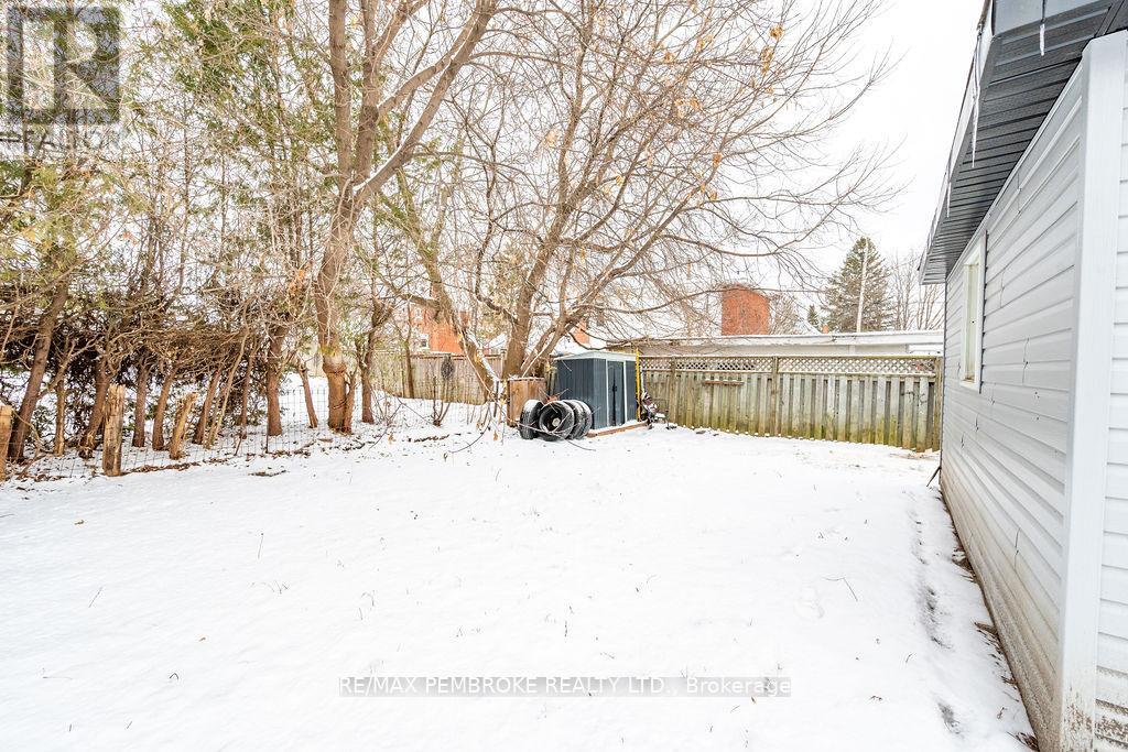 131 Patrick Avenue, Renfrew, Ontario  K7V 3H3 - Photo 30 - X12812160
