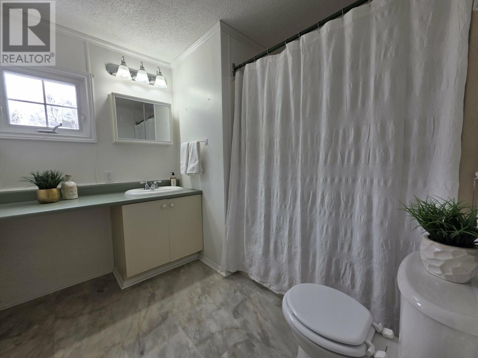 4 Spinnaker Crescent, Charlottetown, Prince Edward Island  C1C 1M5 - Photo 10 - 202601066