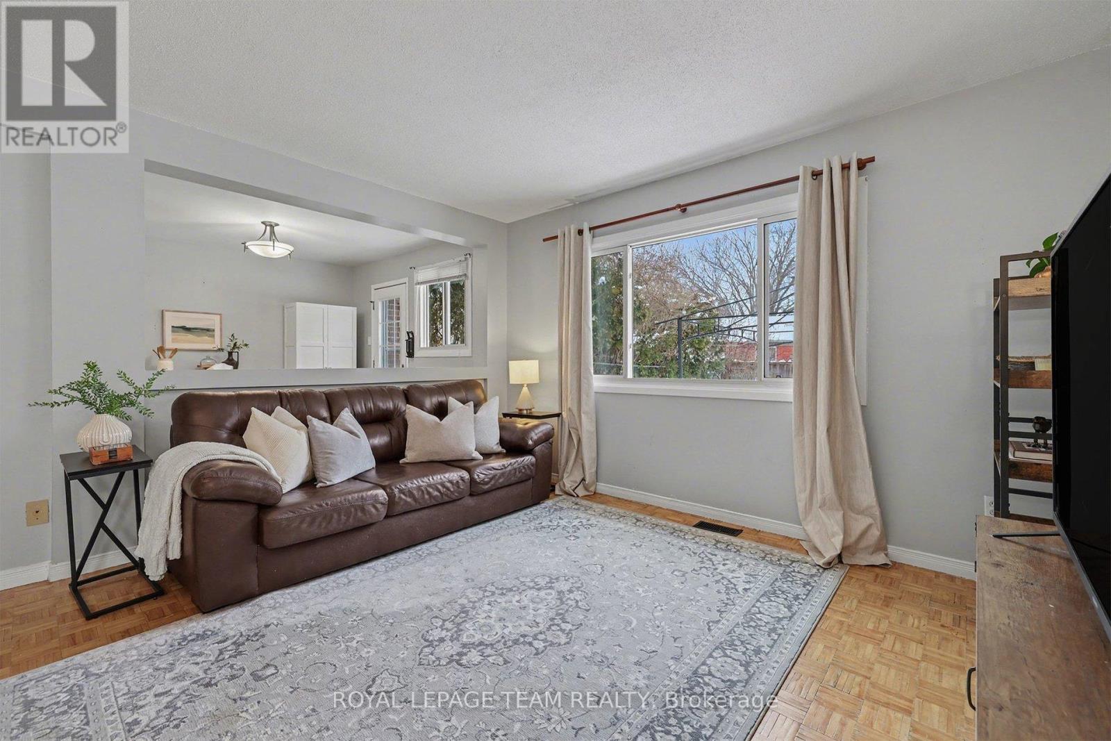 23 Spearman Lane, Ottawa, Ontario  K2L 1Y6 - Photo 6 - X12812246