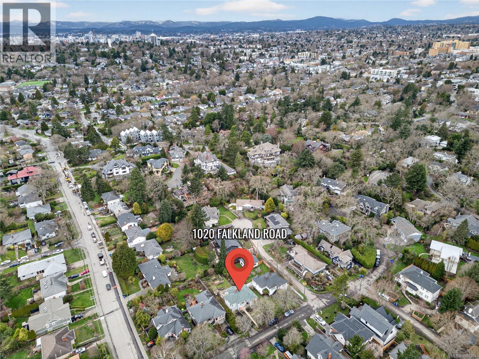 1020 Falkland Rd, Oak Bay, British Columbia  V8S 4M2 - Photo 37 - 1026394