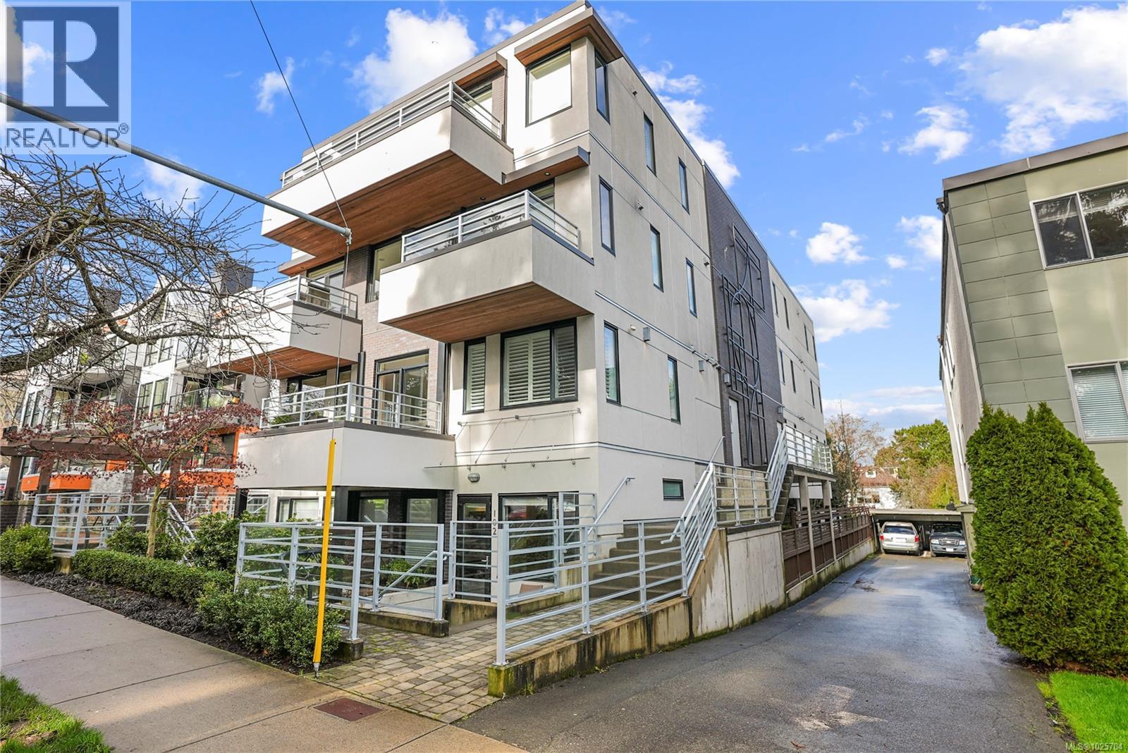 102 1014 Park Blvd, Victoria, British Columbia  V8V 2T4 - Photo 19 - 1025704