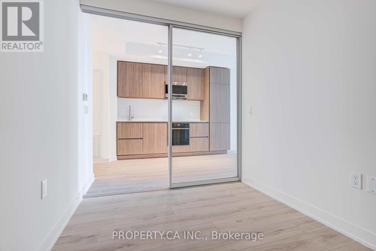 2404s - 110 Broadway Avenue, Toronto, Ontario  M4P 1V7 - Photo 19 - C12758214