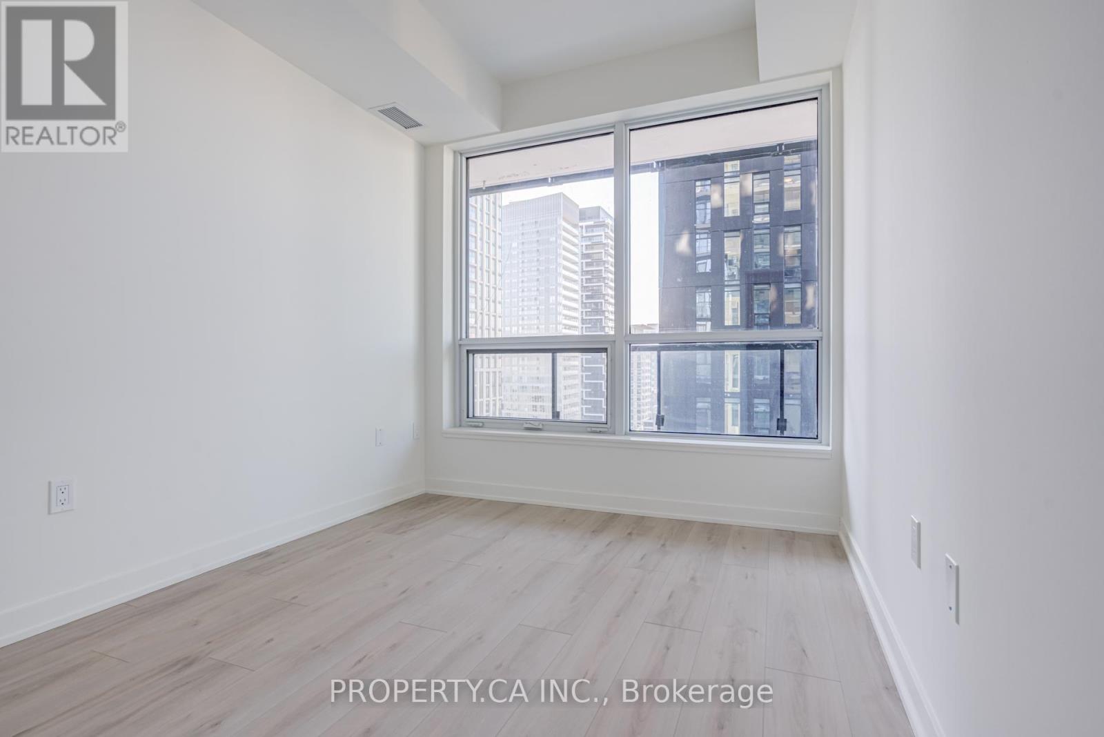 2404s - 110 Broadway Avenue, Toronto, Ontario  M4P 1V7 - Photo 16 - C12758214