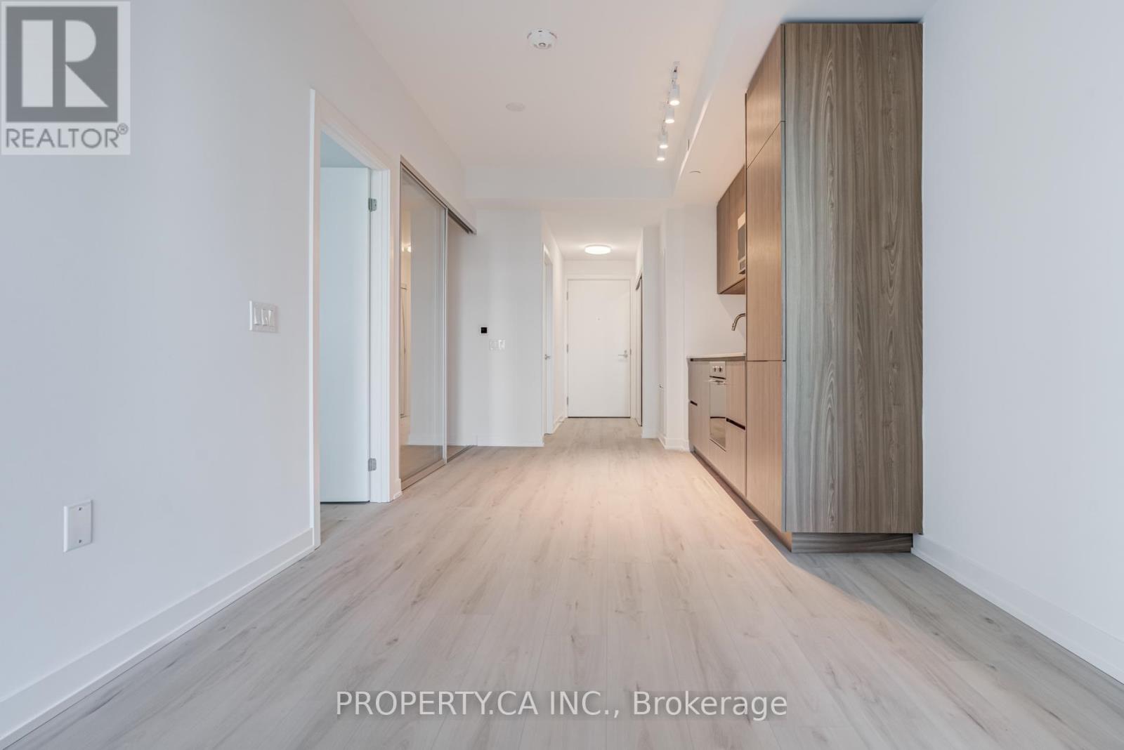 2404s - 110 Broadway Avenue, Toronto, Ontario  M4P 1V7 - Photo 12 - C12758214