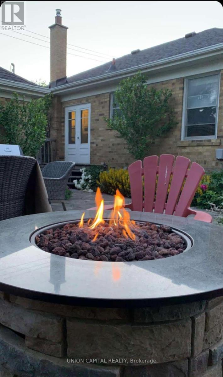 71 Stuart Crescent, Toronto, Ontario  M2N 1A8 - Photo 39 - C12802508