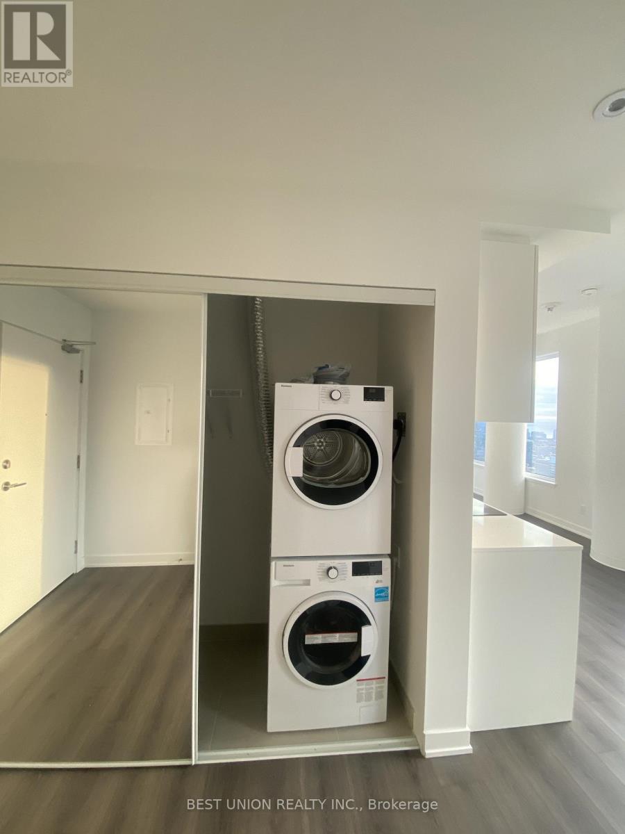 6009 - 8 Wellesley Street W, Toronto, Ontario  M4Y 0J5 - Photo 16 - C12810598