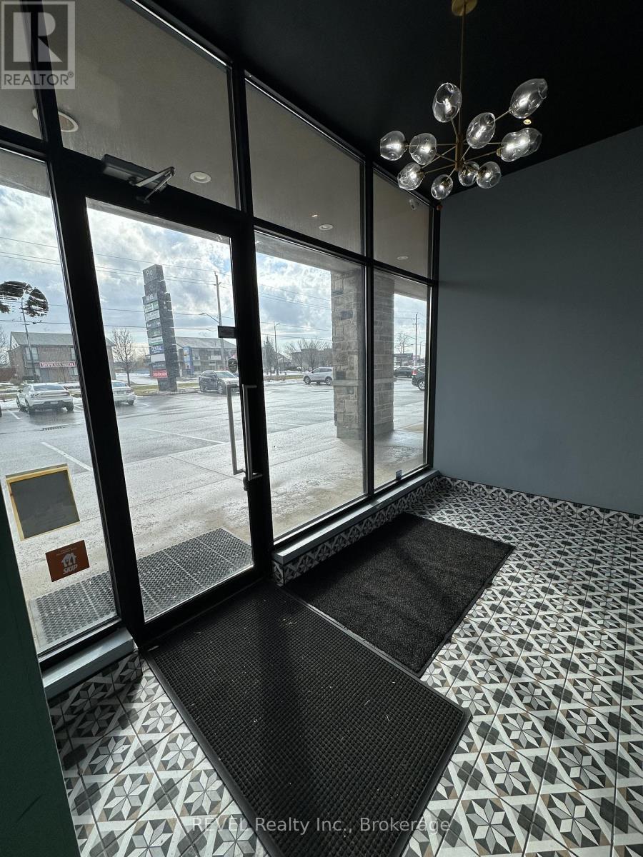 7 - 8685 Lundys Lane, Niagara Falls, Ontario  L2H 1H4 - Photo 4 - X12812202