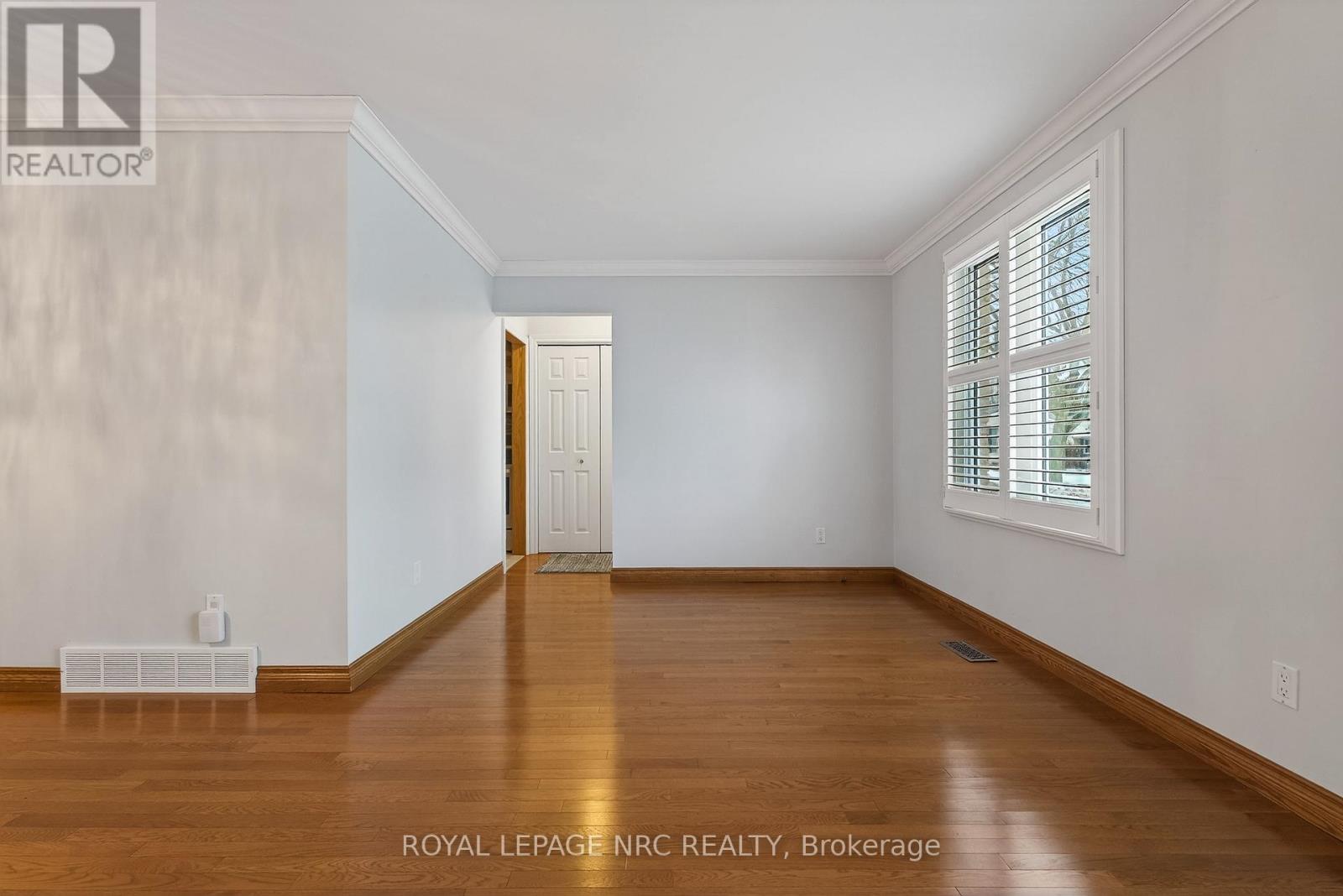 3292 Appleford Avenue, Niagara Falls (Casey), Ontario  L2J 3N9 - Photo 12 - X12812252