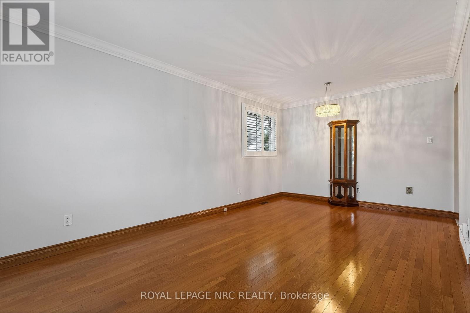 3292 Appleford Avenue, Niagara Falls (Casey), Ontario  L2J 3N9 - Photo 14 - X12812252