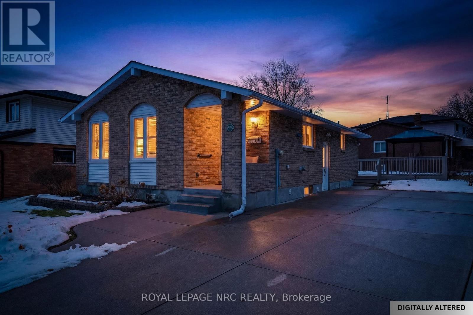 3292 Appleford Avenue, Niagara Falls (Casey), Ontario  L2J 3N9 - Photo 2 - X12812252