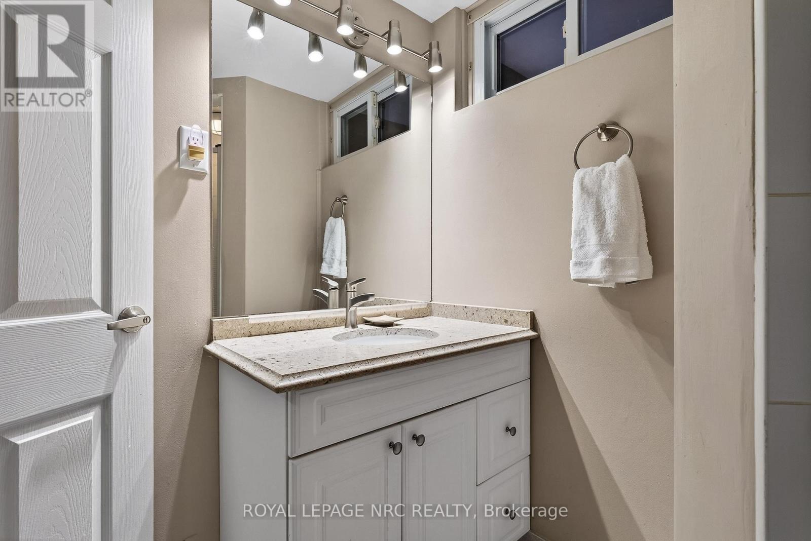 3292 Appleford Avenue, Niagara Falls (Casey), Ontario  L2J 3N9 - Photo 29 - X12812252