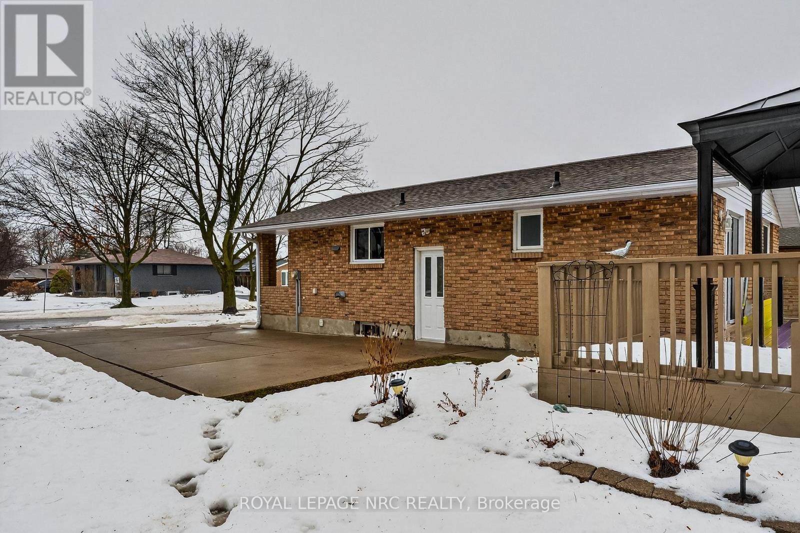 3292 Appleford Avenue, Niagara Falls (Casey), Ontario  L2J 3N9 - Photo 43 - X12812252