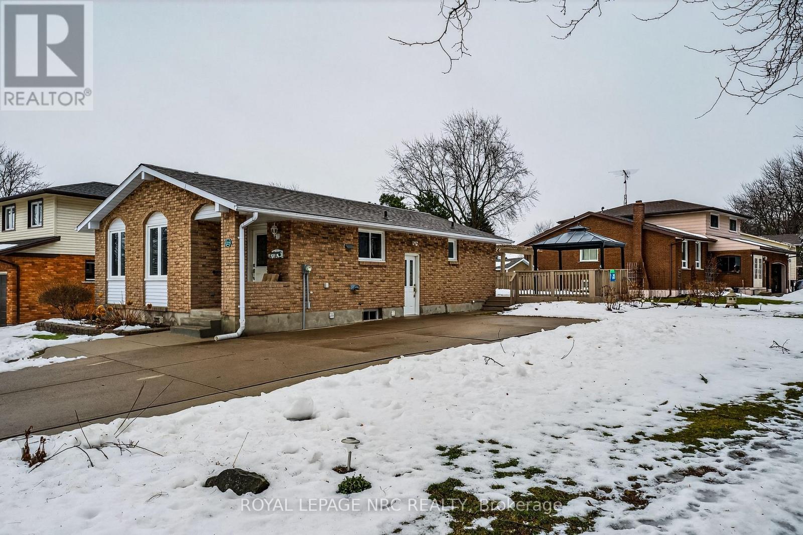 3292 Appleford Avenue, Niagara Falls (Casey), Ontario  L2J 3N9 - Photo 44 - X12812252