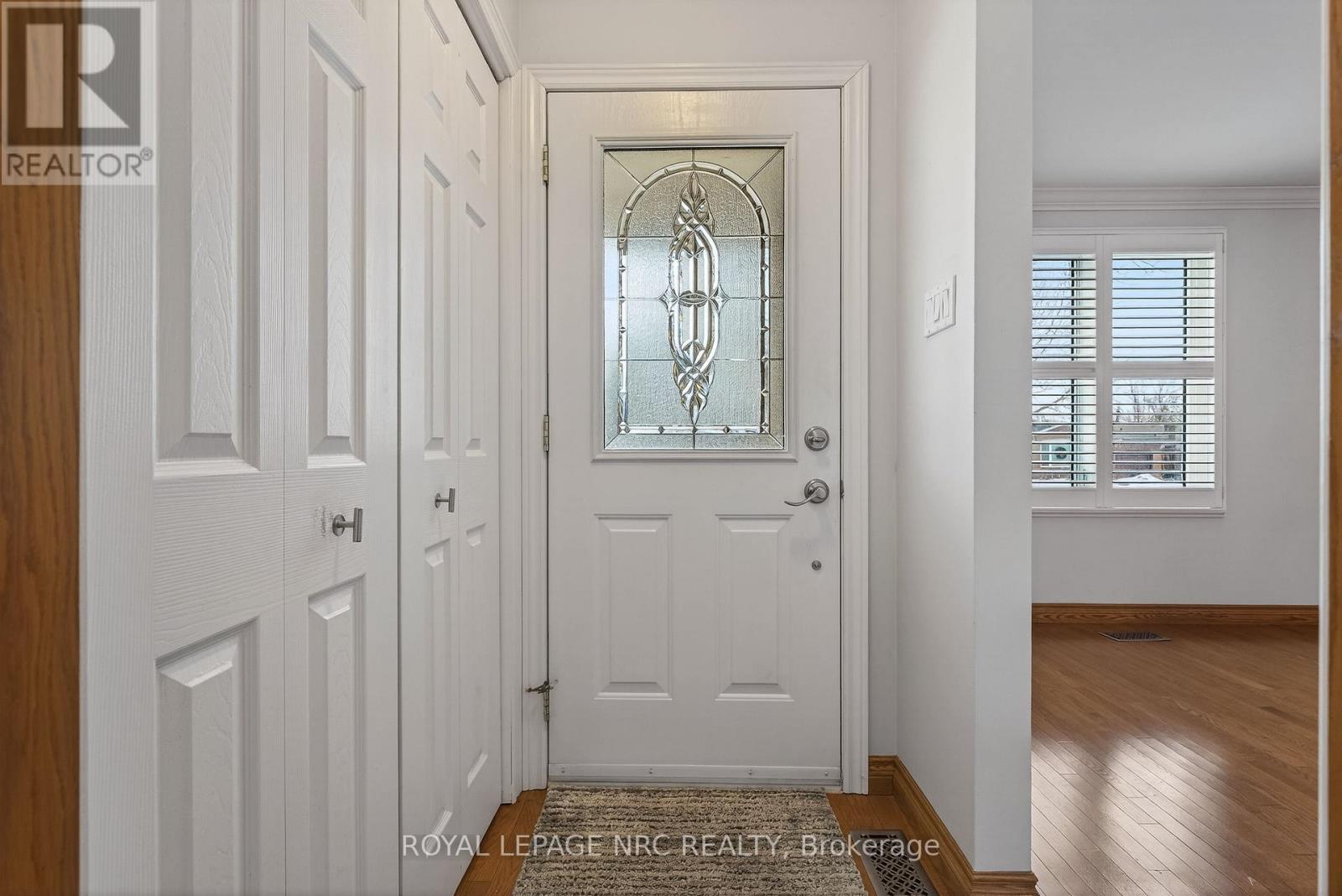 3292 Appleford Avenue, Niagara Falls (Casey), Ontario  L2J 3N9 - Photo 6 - X12812252