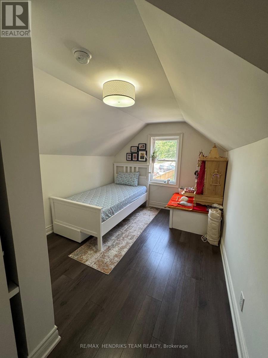 91 Page Street, St. Catharines, Ontario  L2R 4A8 - Photo 15 - X12812322