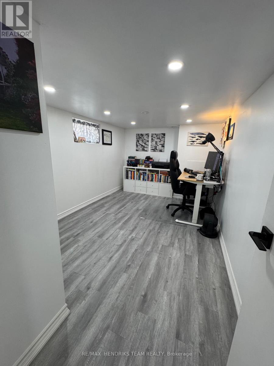 91 Page Street, St. Catharines, Ontario  L2R 4A8 - Photo 24 - X12812322