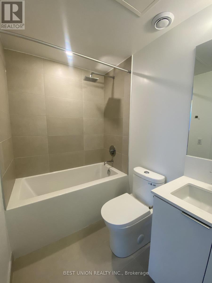 6009 - 8 Wellesley Street W, Toronto, Ontario  M4Y 0J5 - Photo 15 - C12810598