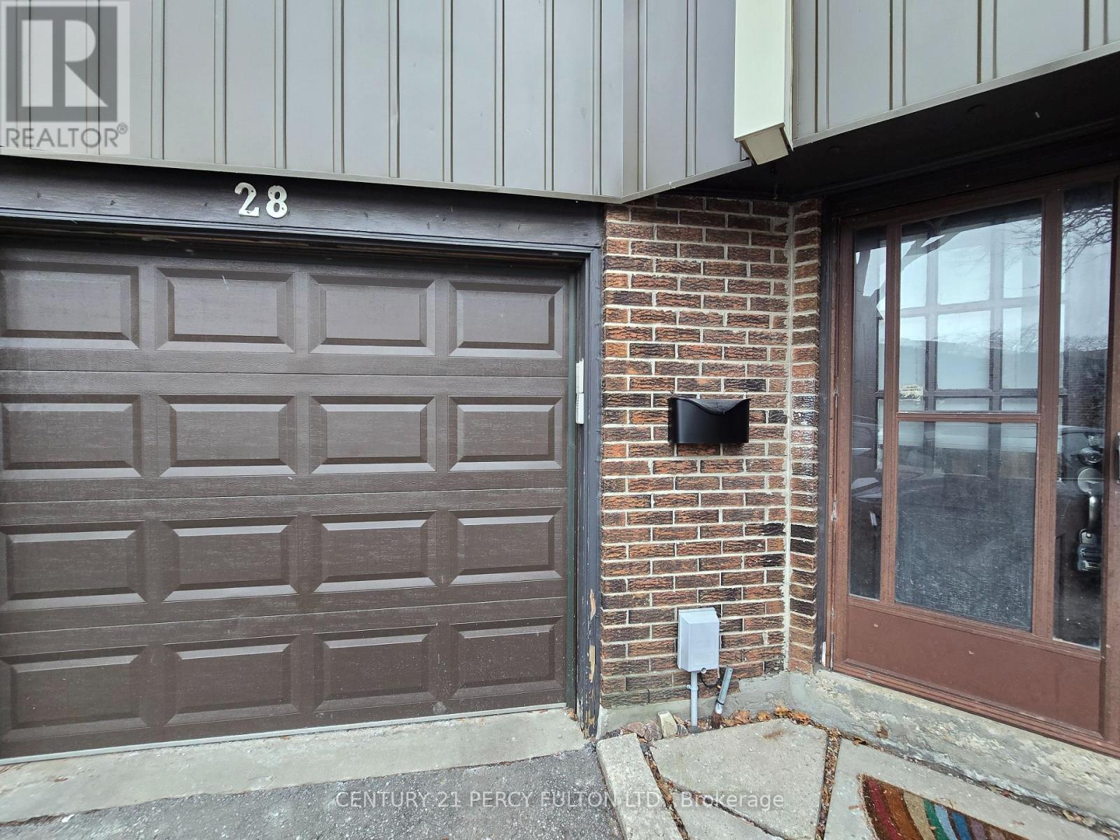 28 Spire Hillway, Toronto (Hillcrest Village), Ontario  M2H 3A4 - Photo 2 - C12811772