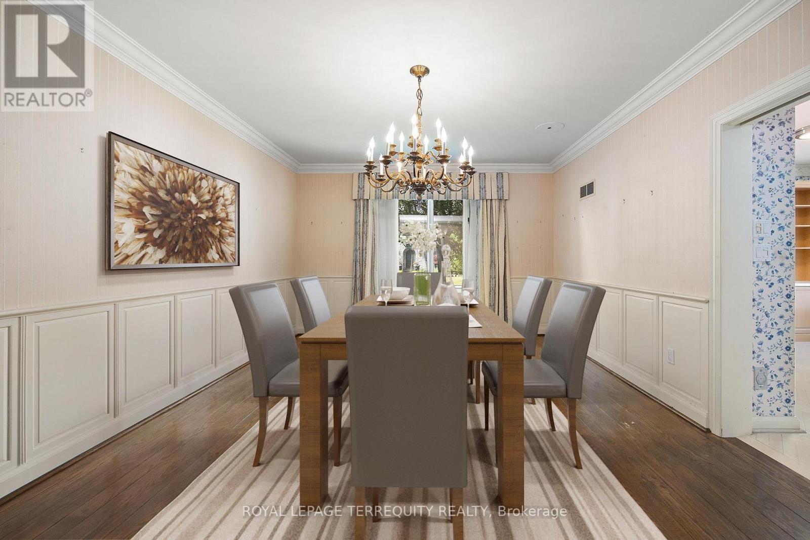 2 Chieftain Crescent, Toronto, Ontario  M2L 2H4 - Photo 10 - C12812110