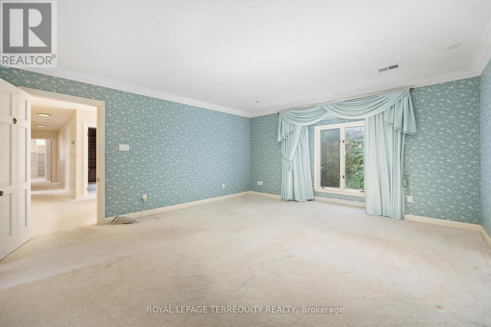 2 Chieftain Crescent, Toronto, Ontario  M2L 2H4 - Photo 30 - C12812110