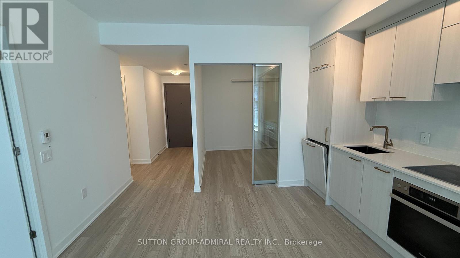 1001 - 634 Church Street, Toronto, Ontario  M4Y 2G3 - Photo 13 - C12812132