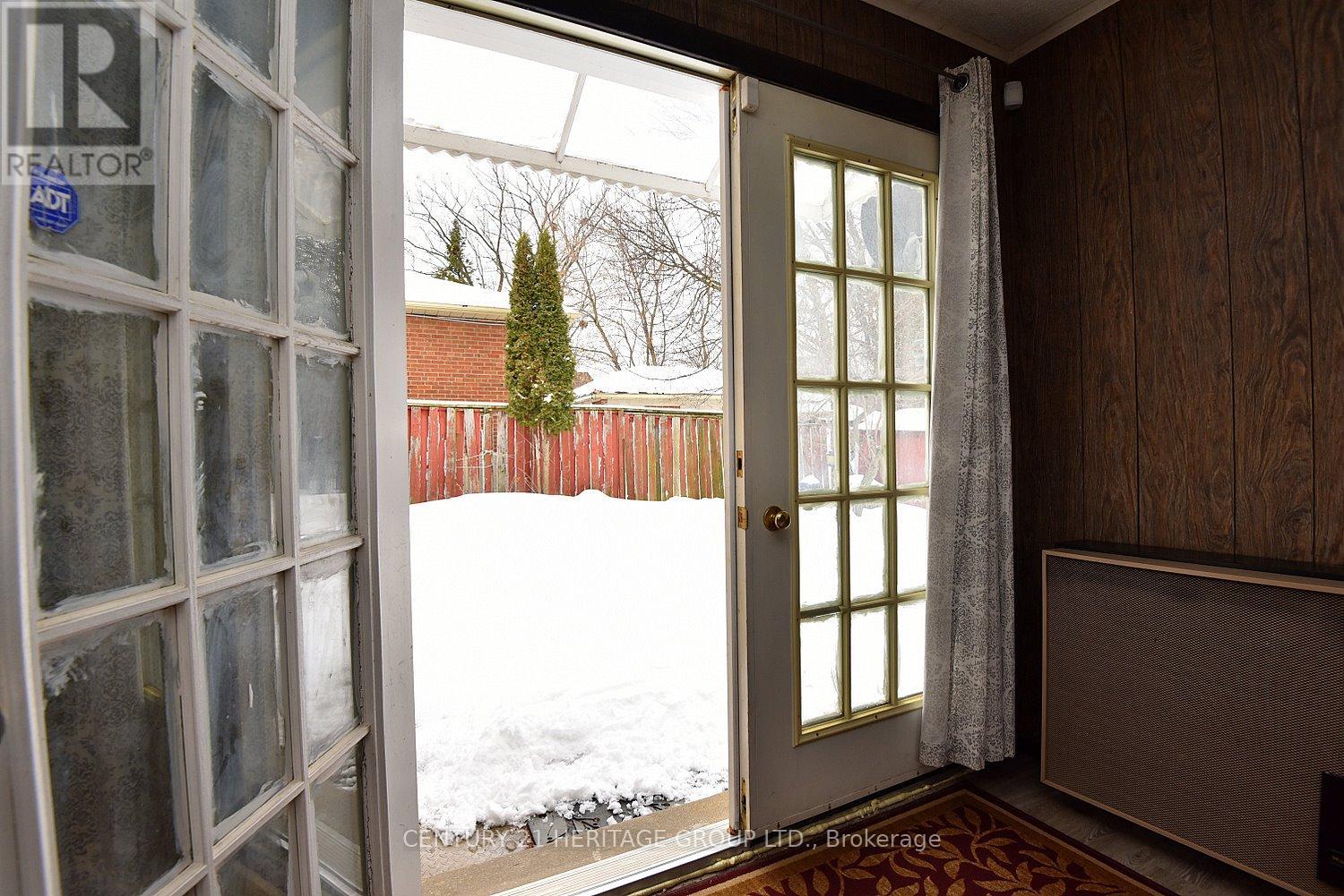 1022 Willowdale Avenue, Toronto, Ontario  M2M 3E1 - Photo 19 - C12812180