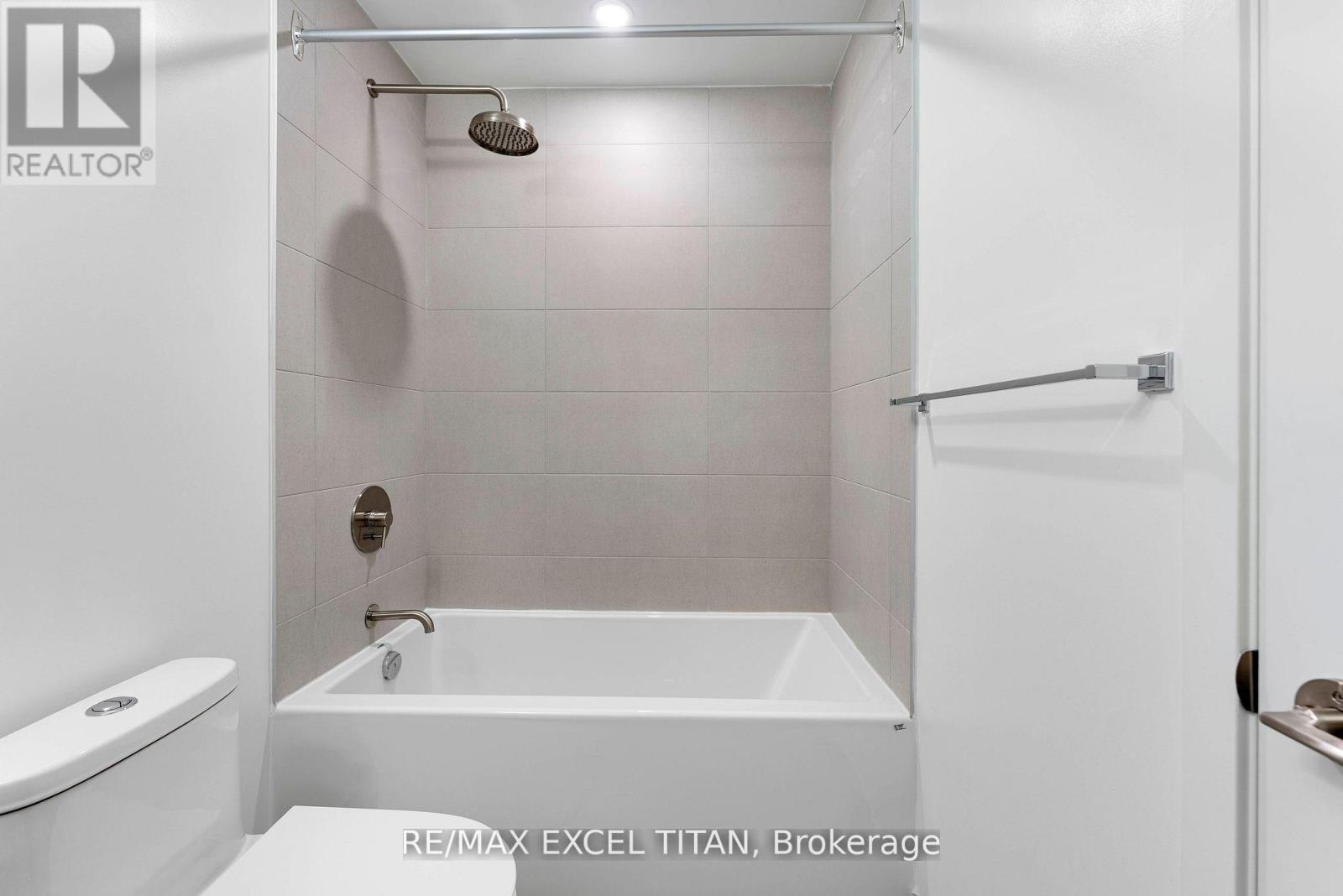 4803 - 55 Mercer Street, Toronto, Ontario  M5V 0W4 - Photo 11 - C12812184