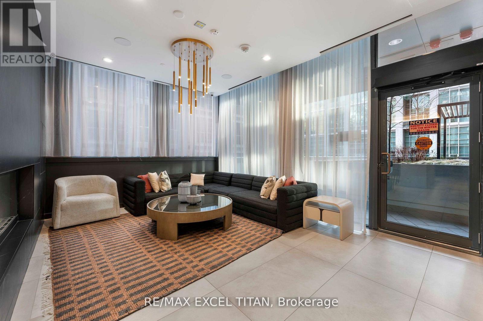 4803 - 55 Mercer Street, Toronto, Ontario  M5V 0W4 - Photo 18 - C12812184