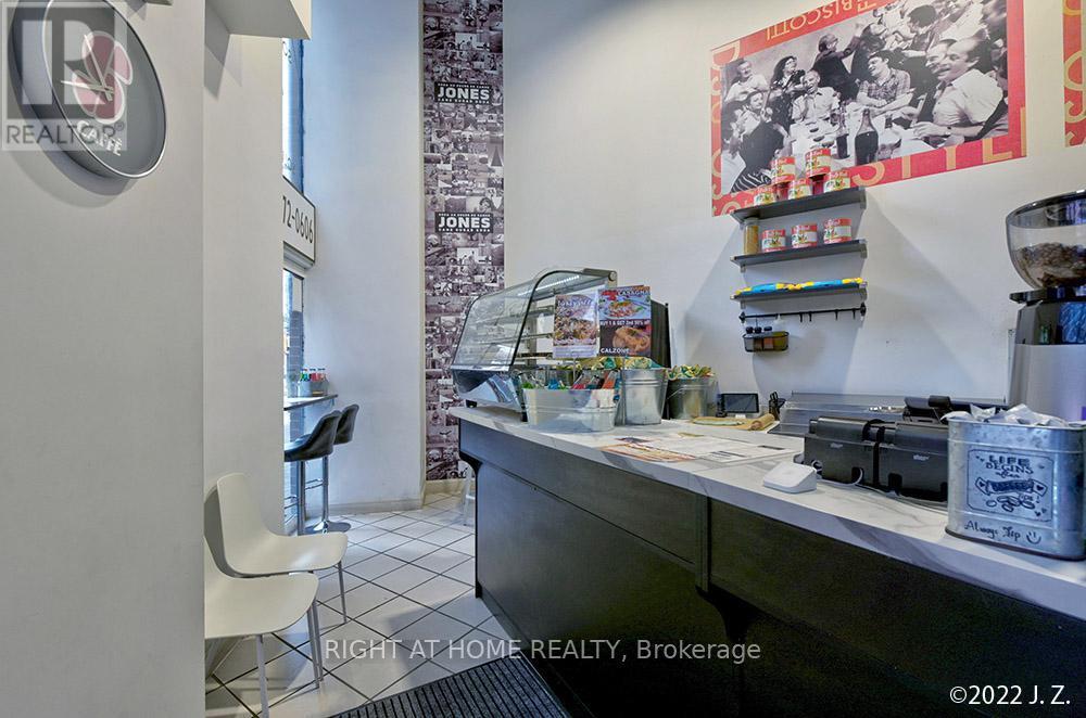 Unit 9 - 1033 Bay Street, Toronto, Ontario  M5S 3A5 - Photo 6 - C12812238