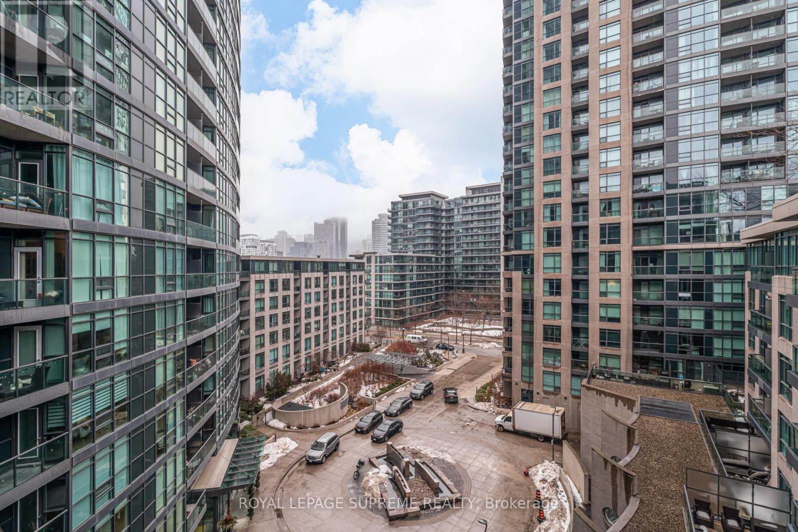 706 - 231 Fort York Boulevard, Toronto, Ontario  M5V 1B2 - Photo 24 - C12812286