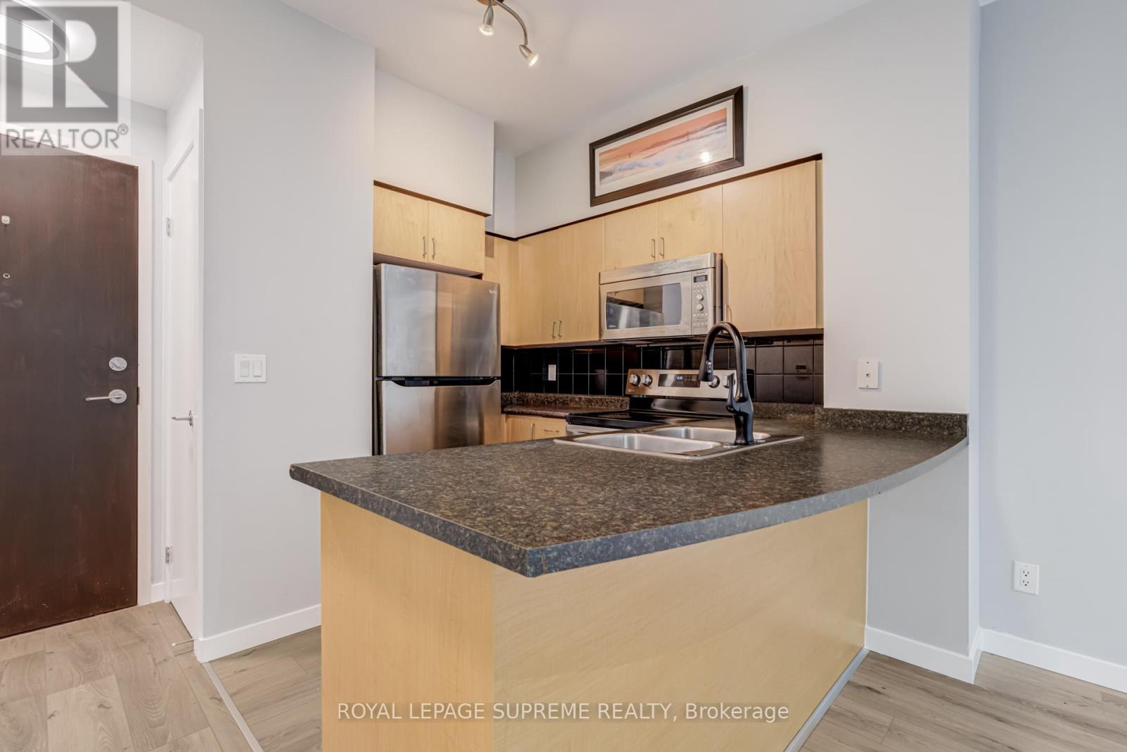 706 - 231 Fort York Boulevard, Toronto, Ontario  M5V 1B2 - Photo 7 - C12812286