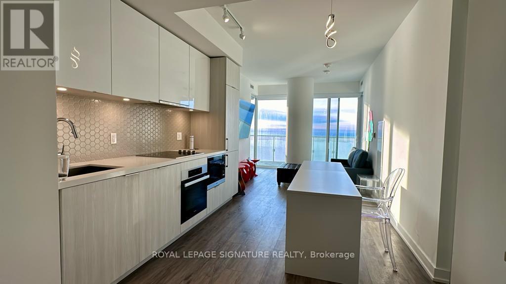 2603 - 15 Queens Quay E, Toronto, Ontario  M5E 0A4 - Photo 14 - C12812308