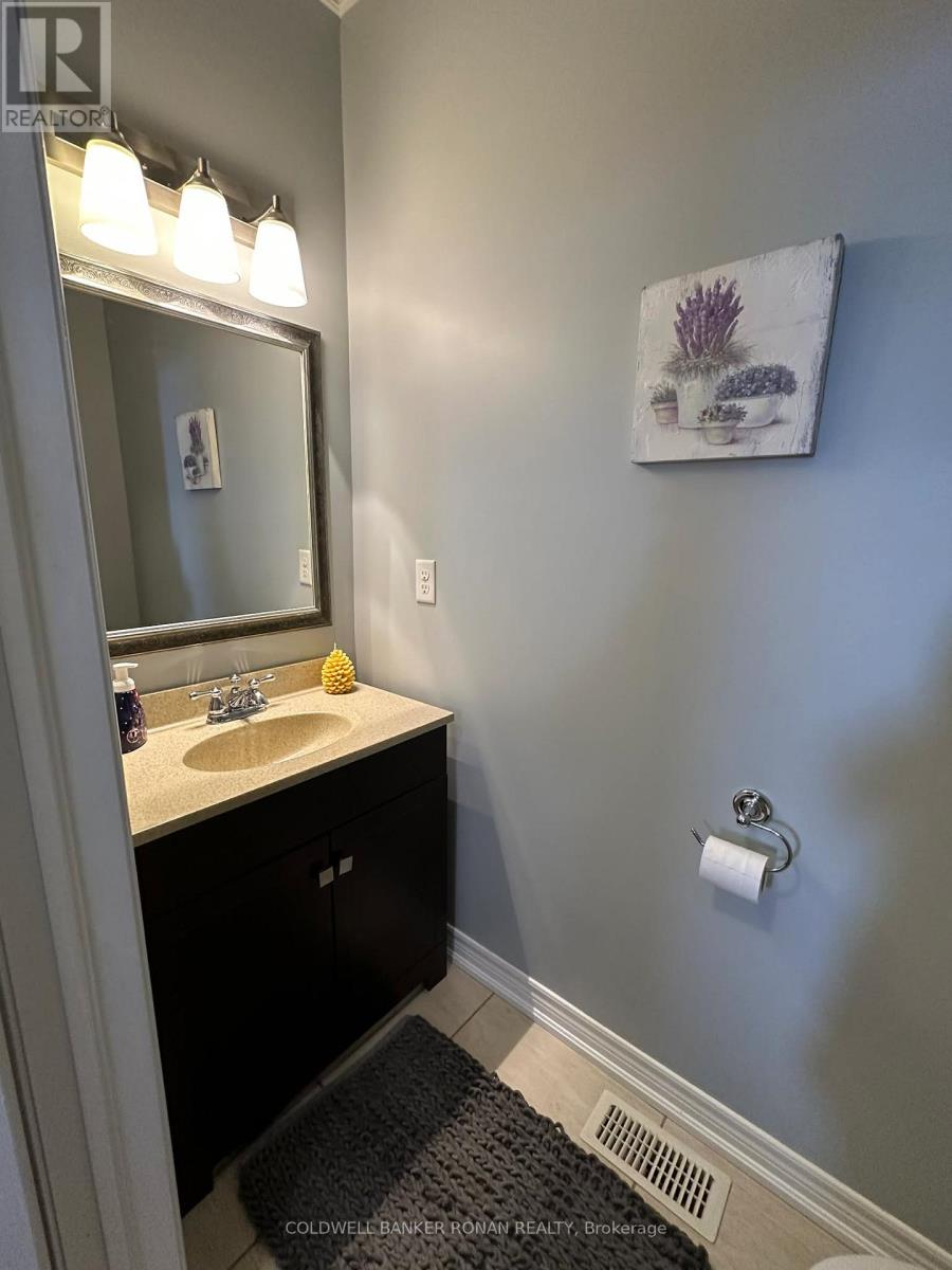 3 Swenson Street, New Tecumseth, Ontario  L9R 0J6 - Photo 10 - N12812222