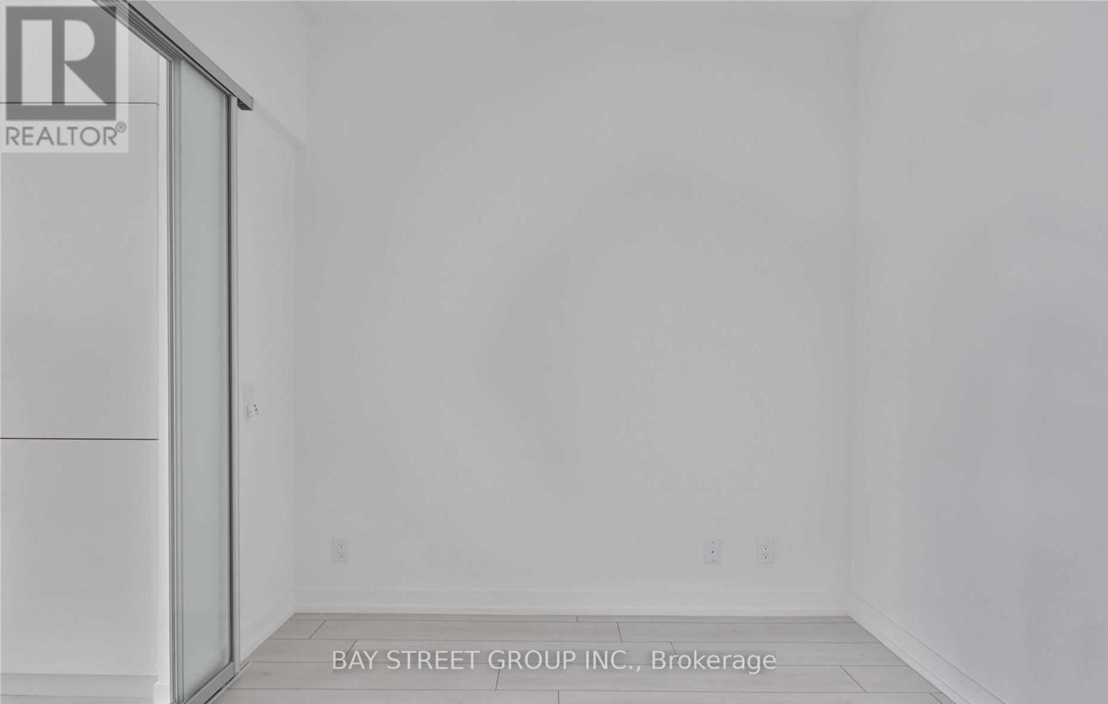 2601 - 5 Buttermill Avenue, Vaughan, Ontario  L4K 0J5 - Photo 20 - N12812256