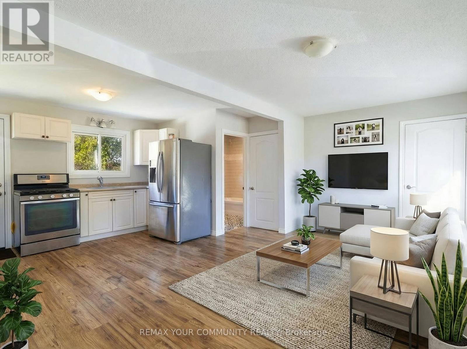 210 Cox Mill Road, Barrie (Painswick North), Ontario  L4N 4G5 - Photo 5 - S12812166