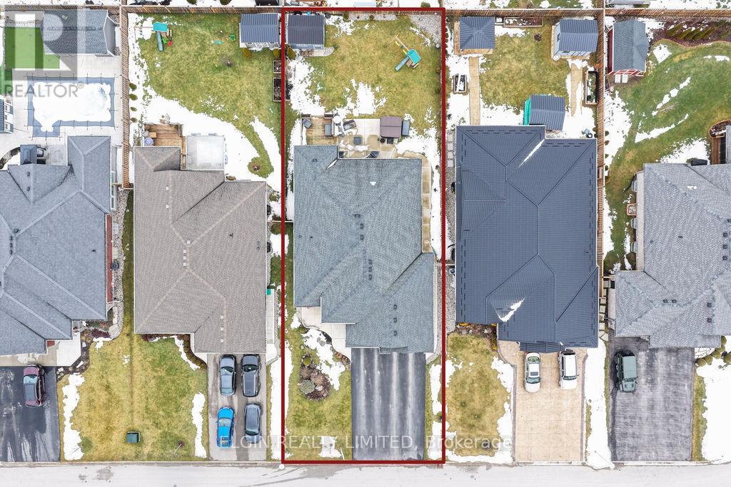 40 Glengariff Drive, Southwold, Ontario  N5P 3T2 - Photo 30 - X12808364