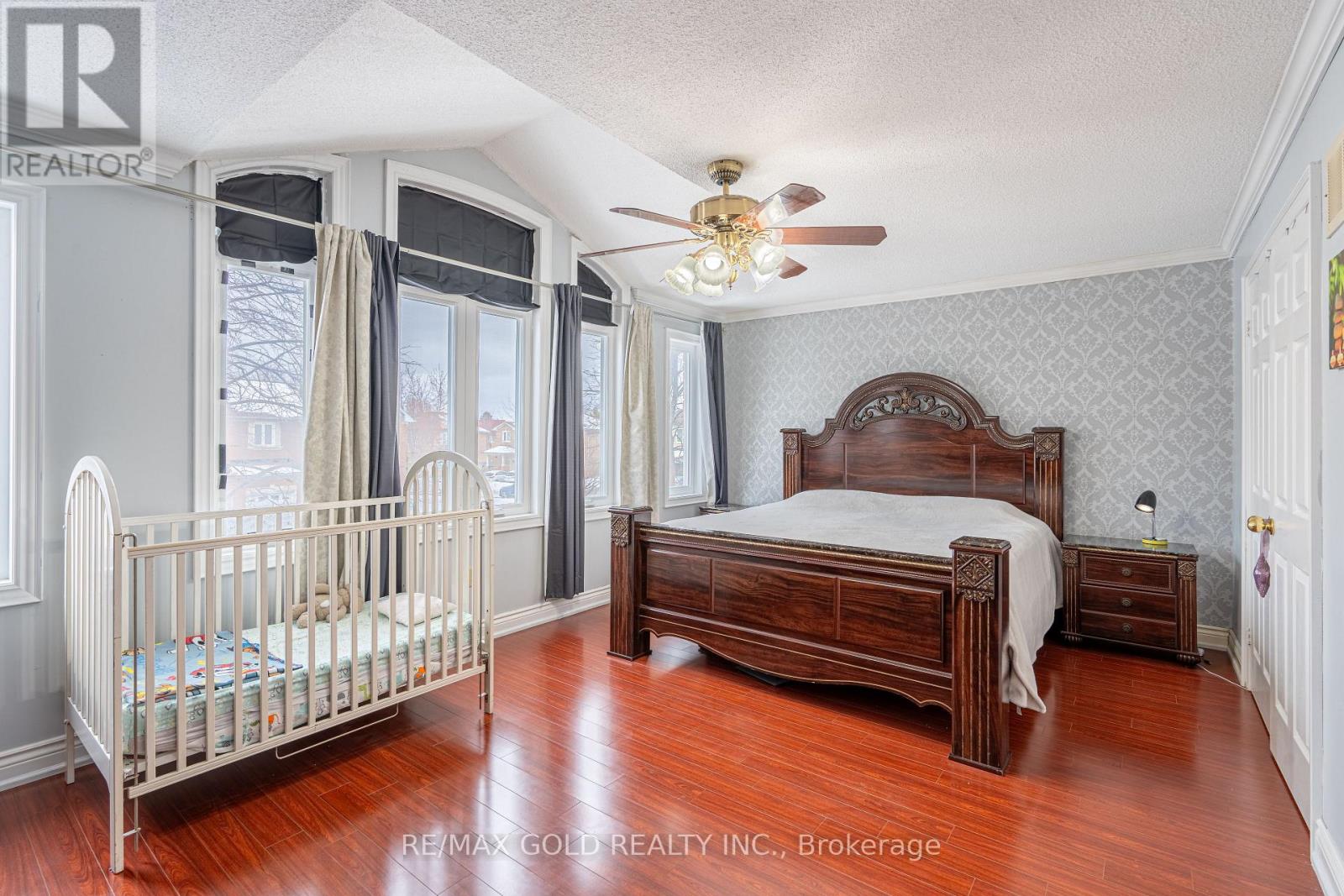 15 Barrier Reef Lane, Brampton, Ontario  L6R 2A7 - Photo 18 - W12812118