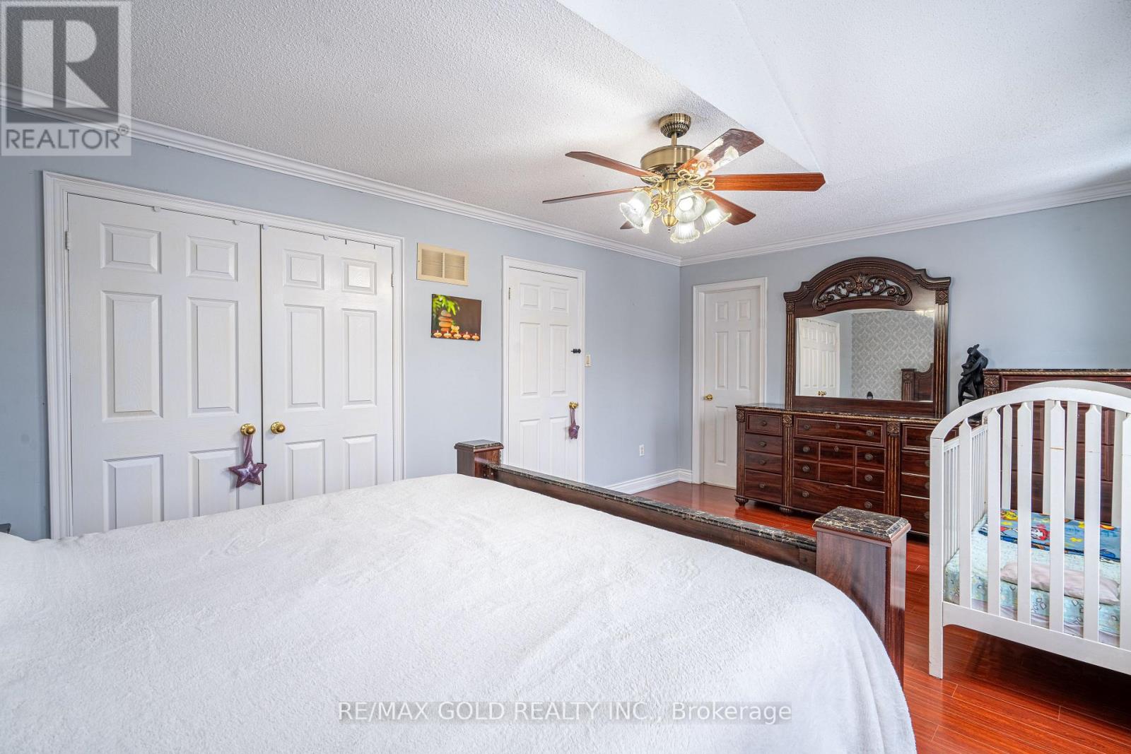 15 Barrier Reef Lane, Brampton, Ontario  L6R 2A7 - Photo 20 - W12812118