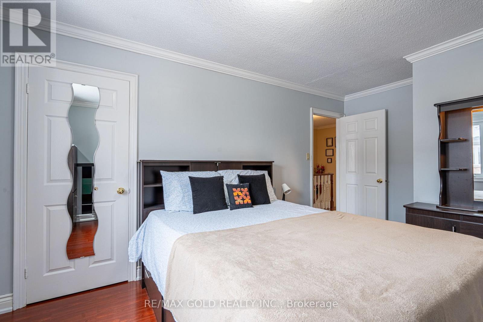 15 Barrier Reef Lane, Brampton, Ontario  L6R 2A7 - Photo 24 - W12812118