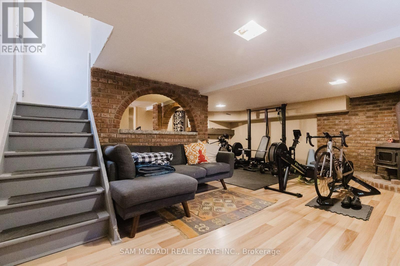 70 High Street W, Mississauga, Ontario L5H 1K2 - Photo 25 - W12812130