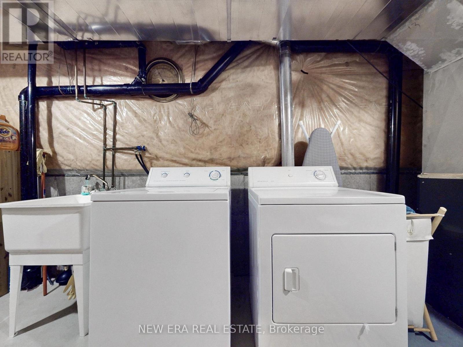 16 - 7360 Zinnia Place, Mississauga, Ontario  L5W 2A1 - Photo 33 - W12812152