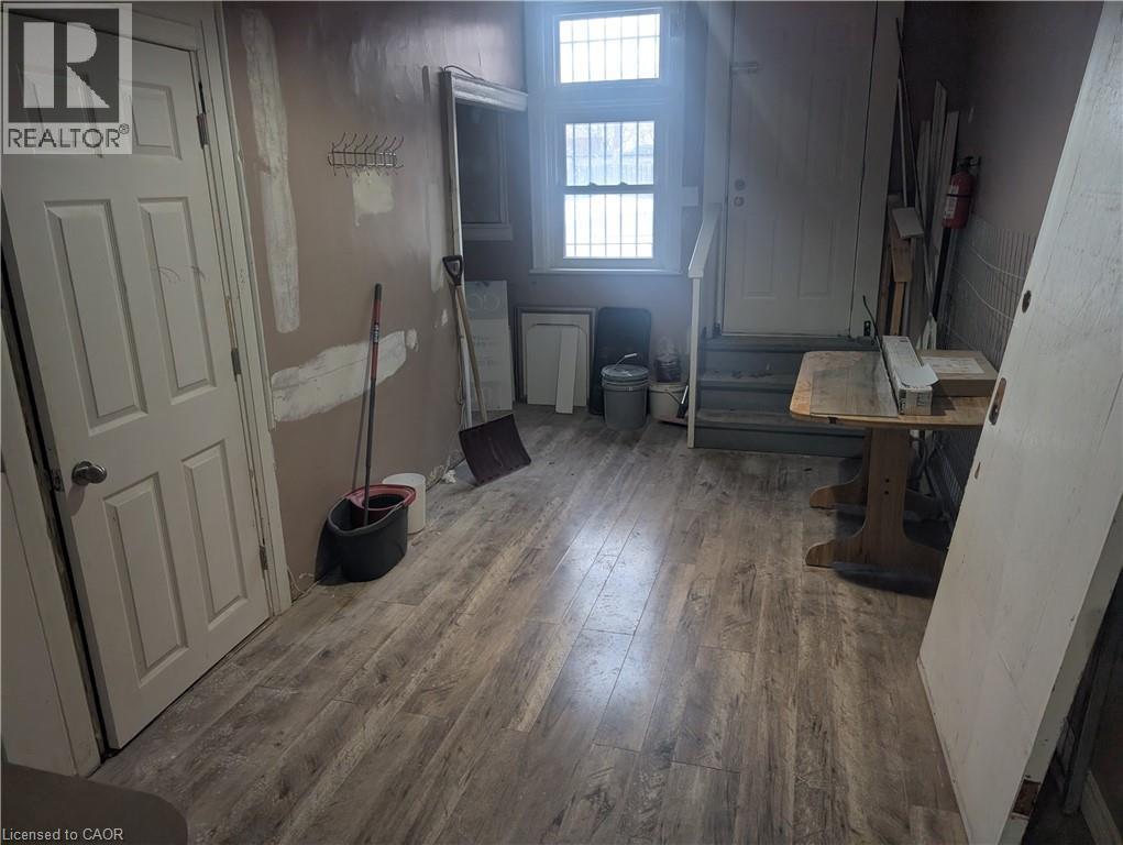 5066 Victoria Avenue, Niagara Falls, Ontario  L2E 4E1 - Photo 4 - 40806947